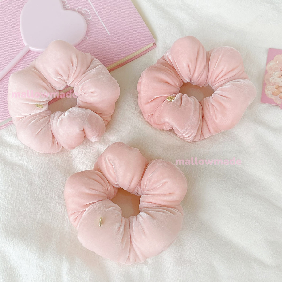 30 Momme Silk Scrunchie & Puffy Pouch Gift Set