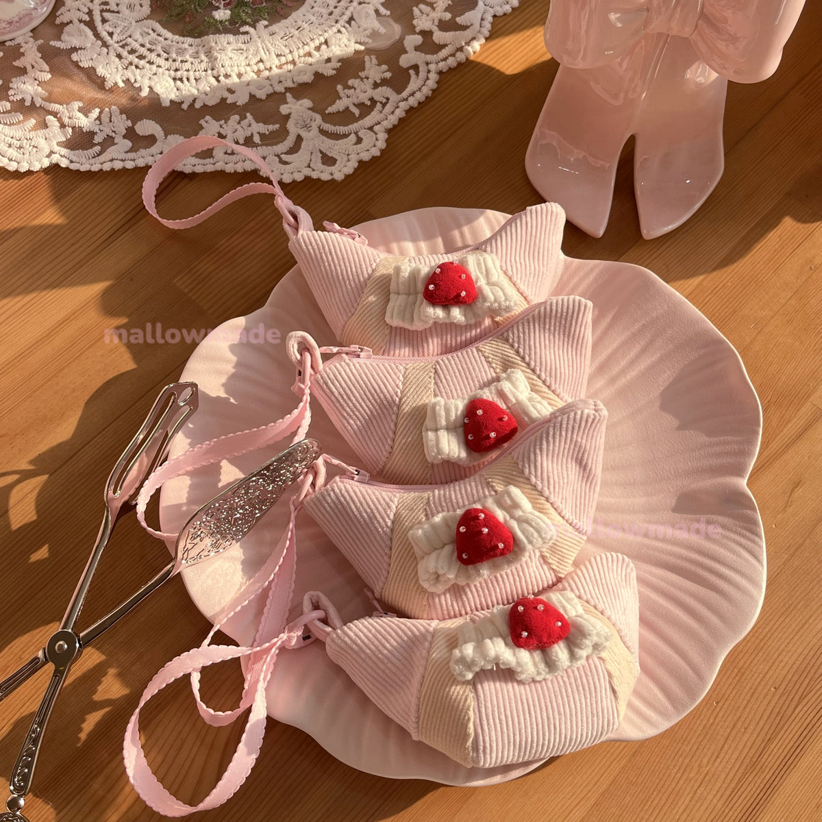 Croissant Earbud Pouch